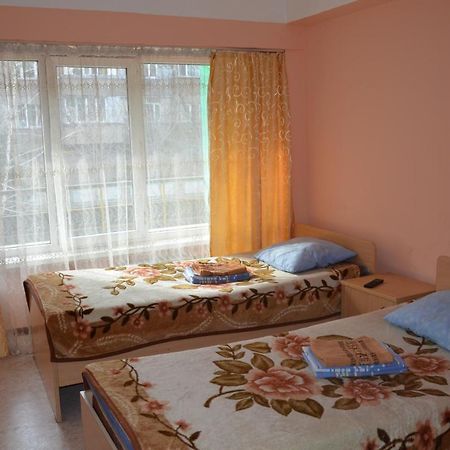 Hotel Kezdesu Alma-Ata Exteriör bild