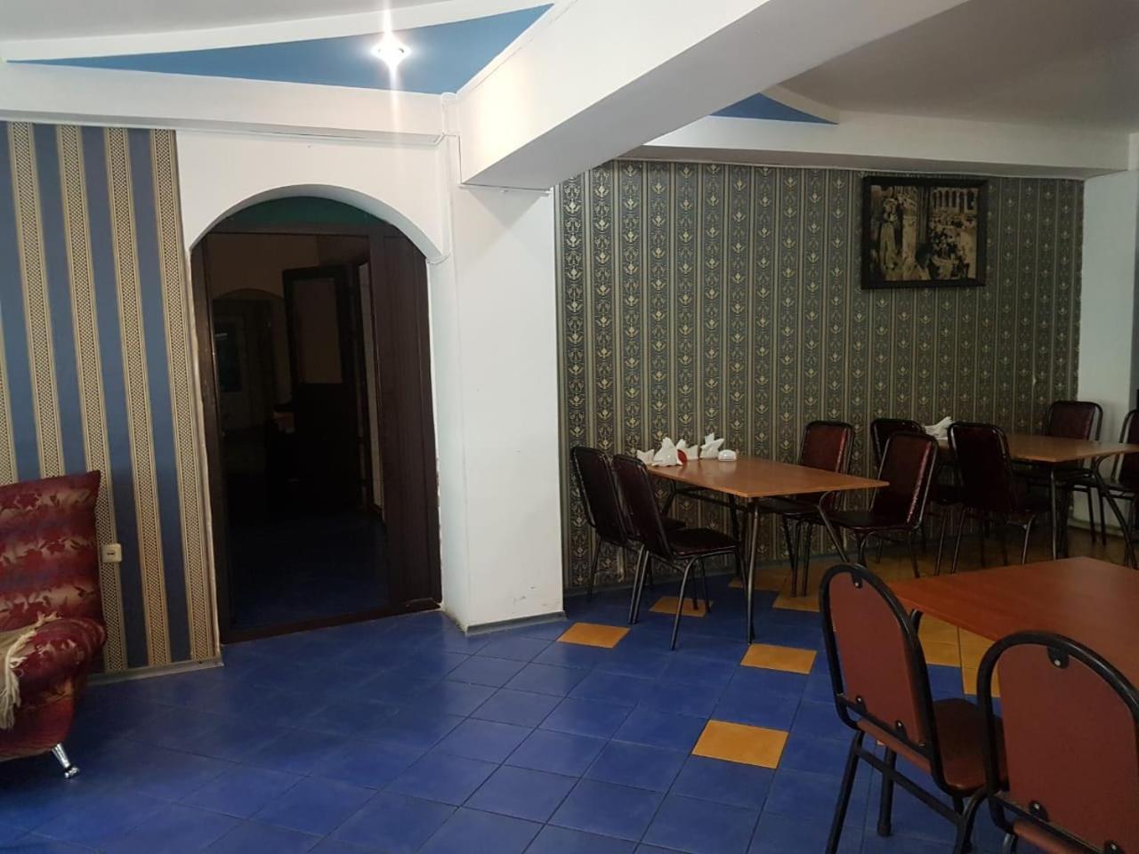 Hotel Kezdesu Alma-Ata Exteriör bild